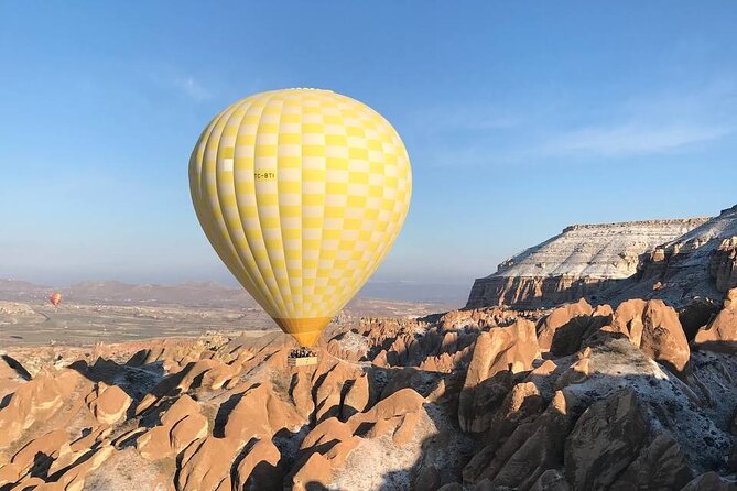 1 Hour Standard Flight at GOREME OVER - Pickup Timing in Göreme: The Early-Morning Reality