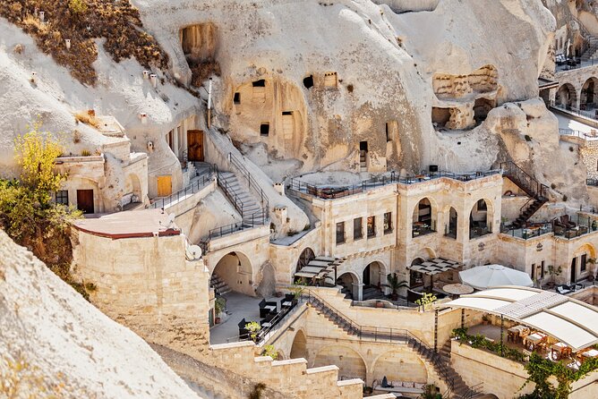 All-in-One Cappadocia Tour: Combined Red and Green Tour - Pigeon Valley quick stop: cliff houses and the fertilizer story