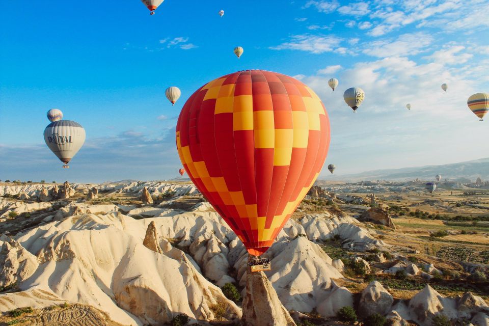 Cappadocia: Goreme Hot Air Balloon Flight Over Fairychimneys - Your 3.5-hour flow: pickup, launch site, and return timing