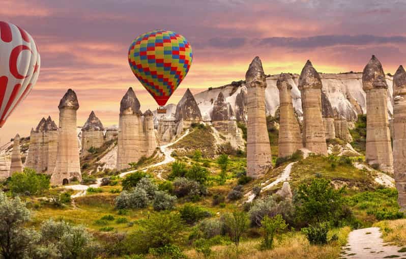 Cappadocia: Göreme Sunrise Hot Air Balloon Ride w/ Breakfast - The 45-minute flight: volcanic rock views from about 1,000 feet