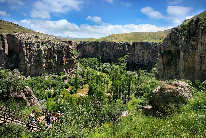 Cappadocia Green Tour - Stop 6: Pigeon Valley for viewpoints, pigeon houses, and feeding time