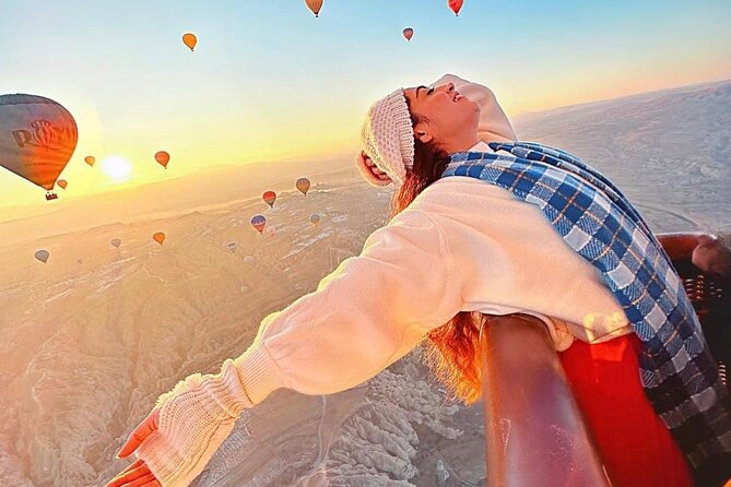 Cappadocia Hot Air Balloon Flight and Rainbow Balloons - Included Goodies: Snacks, Certificate, Insurance, and the Toast