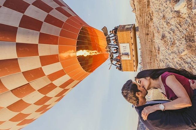 Cappadocia Hot Air Balloon Ride / Royal Balloon - The landing: calm ending, not a chaotic scramble