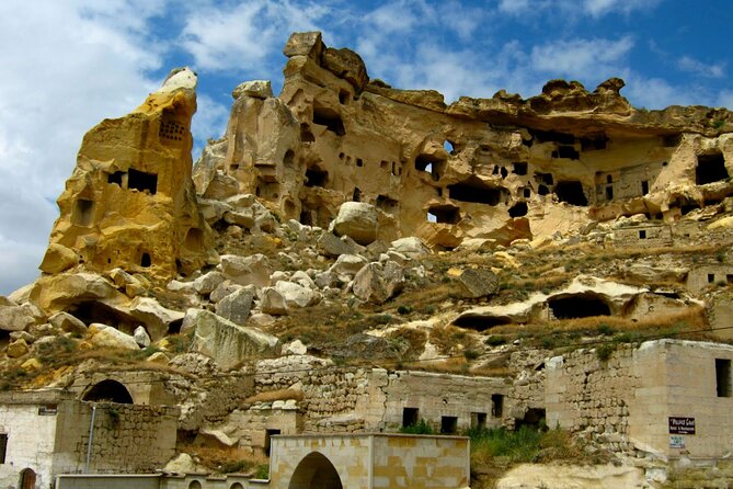 Cappadocia Mix Tour Half Green Tour and Half Red Tour - Pigeon Valley, onyx factory stop, and Pasabağ’s “fairy chimneys”