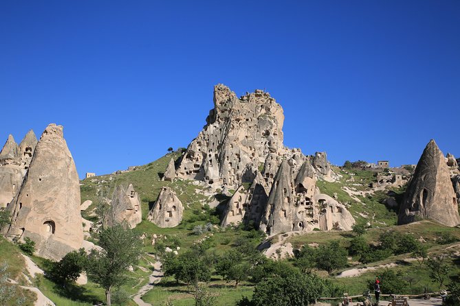 Cappadocia PRIVATE TOUR, All in One Day ,with guide( ENG-Portguse - Cavuşin, Pigeon Valley, and Urgüp: Neighborhoods, Not Just Icons