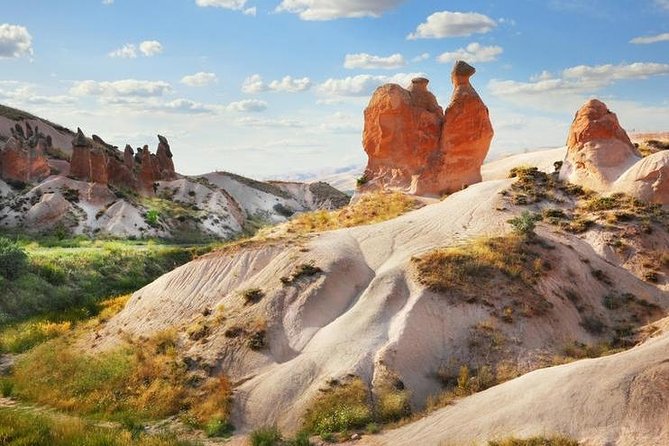 Cappadocia Red Tour - Uchisar Castle: the quick “wow” opener