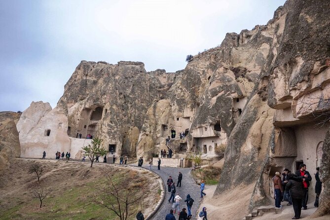 Cappadocia Red Tour (Pro Guide, Tickets, Lunch, Transfer incl) - Çavuşin to Avanos: old Greek houses, buffet lunch, and pottery in an underground cave