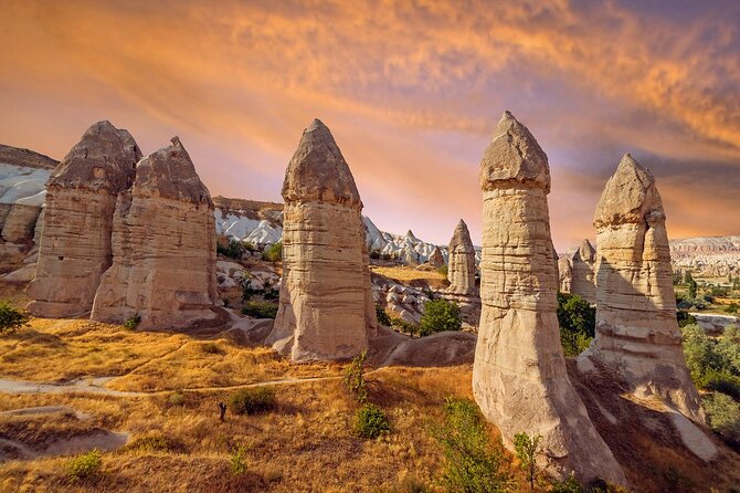 Cappadocia Red Tour,(included,lunch,guide,entrance fees) - Zelve Open Air Museum: cave settlement life you can almost hear