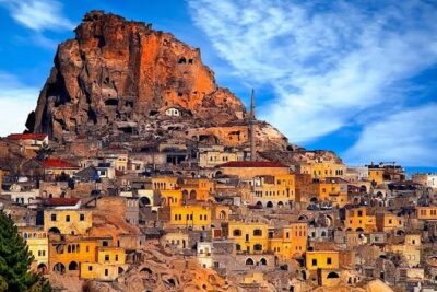 Cappadocia Red Tour,(included,lunch,guide,entrance fees) - Uchisar Castle: the fairy-chimney control room