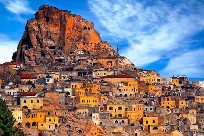 Cappadocia Red Tour,(included,lunch,guide,entrance fees) - Uchisar Castle: the fairy-chimney control room