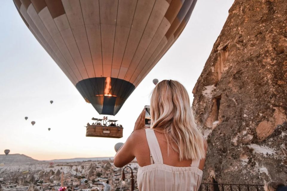 Cappadocia: Sunrise Balloon Watching Tour with Photographer - Timing, duration, and what that range really means