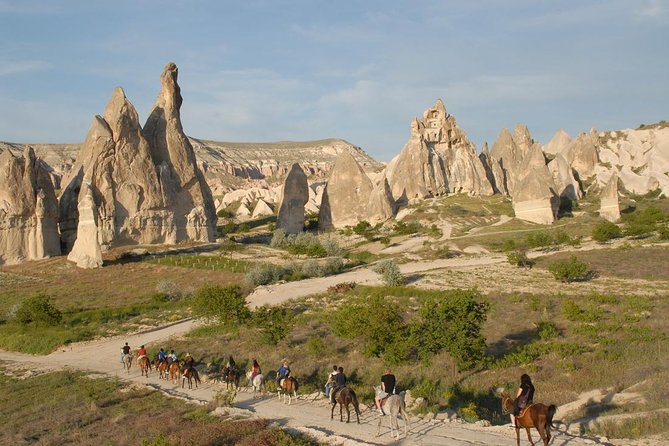 Cappadocia Sunset Horse Riding through the Valleys and Fairy Chimneys - Why This Sunset Horse Ride Works in Göreme