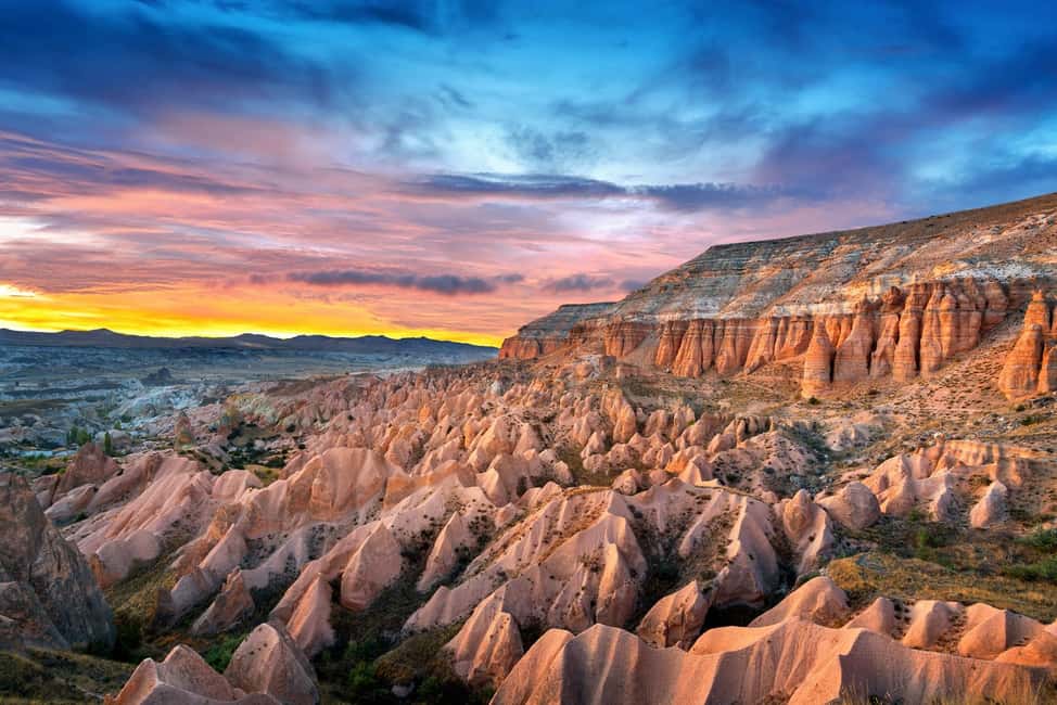 Full Day Cappadocia Combined Red and Green Tour with Pickup - Uçhisar Fortress: Panoramic Views with Strategic Context