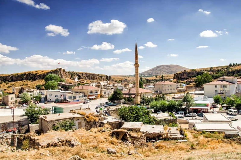 Full Day Cappadocia Red and Green Combined Day Tour - Underground City: stairs, tunnels, and that weirdly practical air-logic