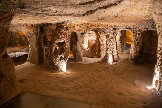 Full-Day Private Tour of Cappadocia's Highlights (Car&Guide ) - Göreme Panorama and Uçhisar Castle: get oriented fast