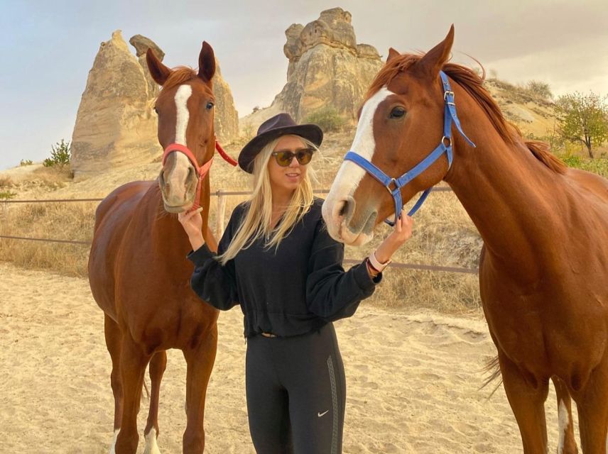 Goreme: Cappadocia Horse Riding Tour with Transfers - Rose Valley on horseback: the “wow” factor without the crowd crush