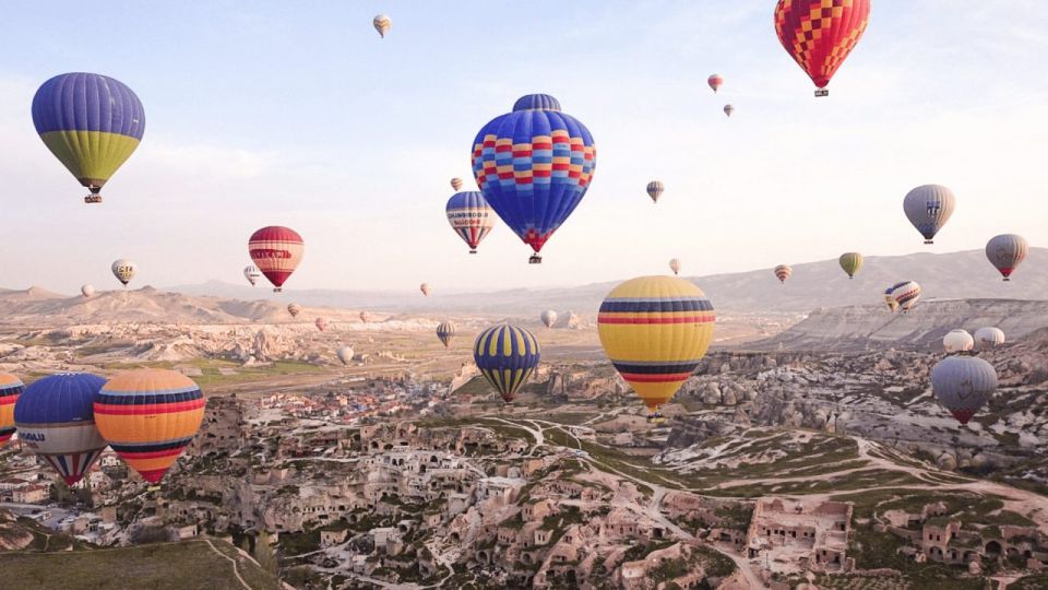 Goreme: Sunrise Hot Air Balloon Flight over Cappadocia - In the air: fairy chimneys, valleys, and hundreds of balloons