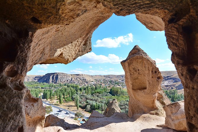 Green Cappadocia Underground City and Valleys Tour. Lunch incl. - Choosing guides and what good guiding looks like here