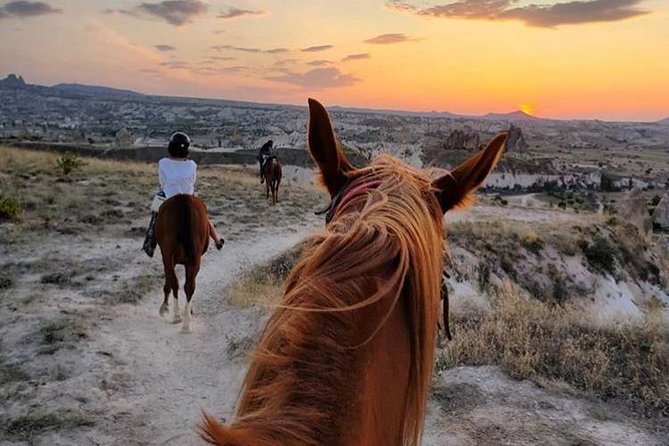 Sunset Horsebackriding-Tour through the Valleys of Cappadocia - The cafe break: what Cross Church Cafe gives you (and what it doesn’t)