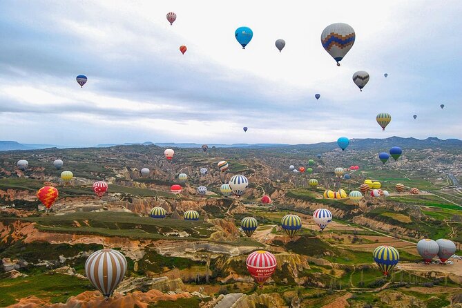 Watching Balloons on Cappadocia Sky(People Have Fear of Heights) - Price and value: $48.06 for two hours of sunrise access