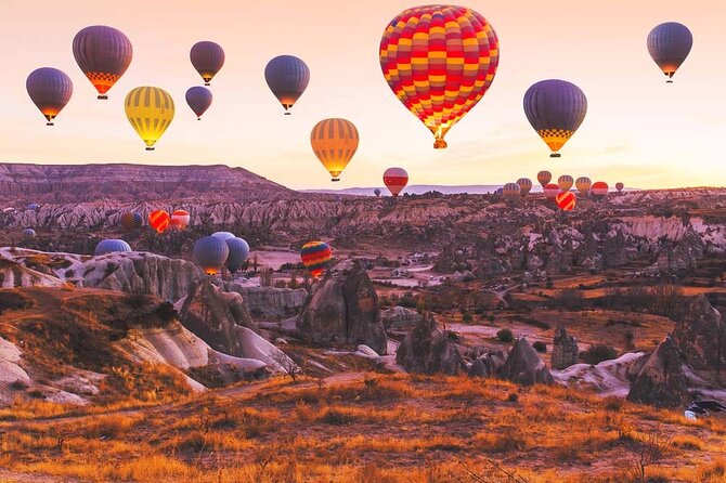 Watching Balloons on Cappadocia Sky(People Have Fear of Heights) - Stop 1: watching balloon prep up close (and taking photos low to the ground)
